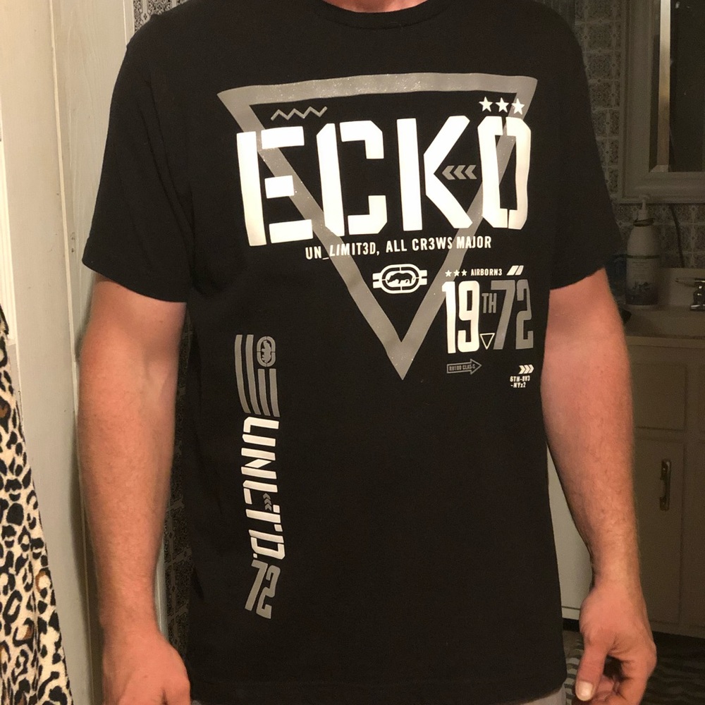 Men’s ecko shirt